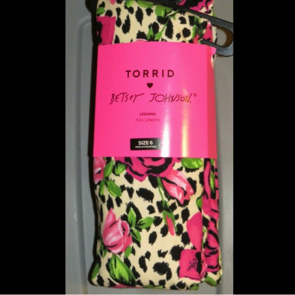 Torrid Pants - Torrid Betsey Johnson floral leopard print leggings, Plus size 6X(30)